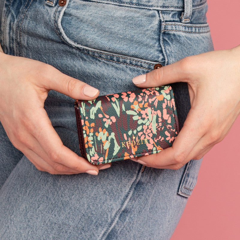 Muse Essentials Only Cash & Card Wallet