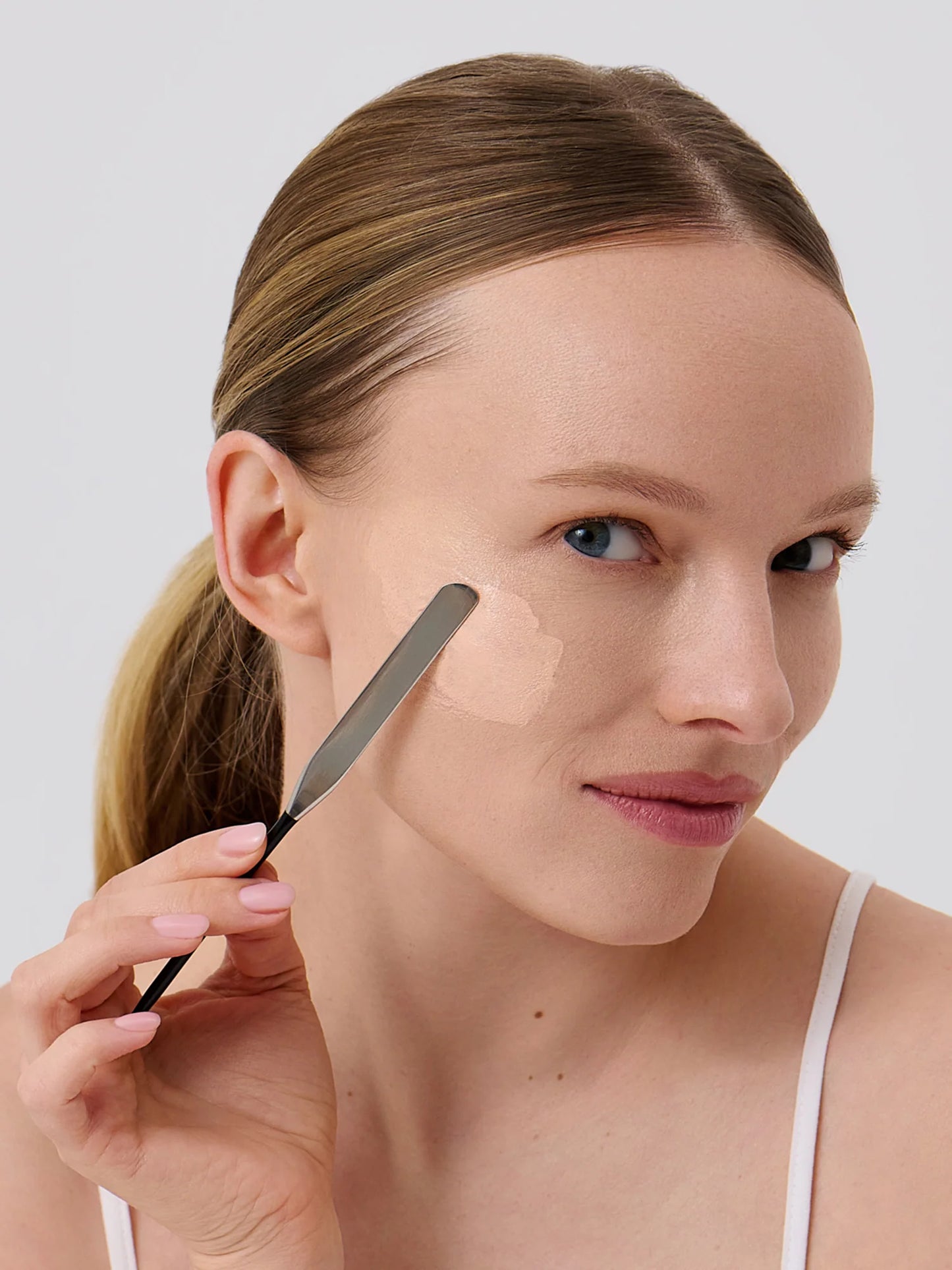 Makeup Spatula and Palette Set, Dots on Black